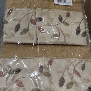 Popular Bath Aubury 3-pc. Bath Towel Set, Beige NWT